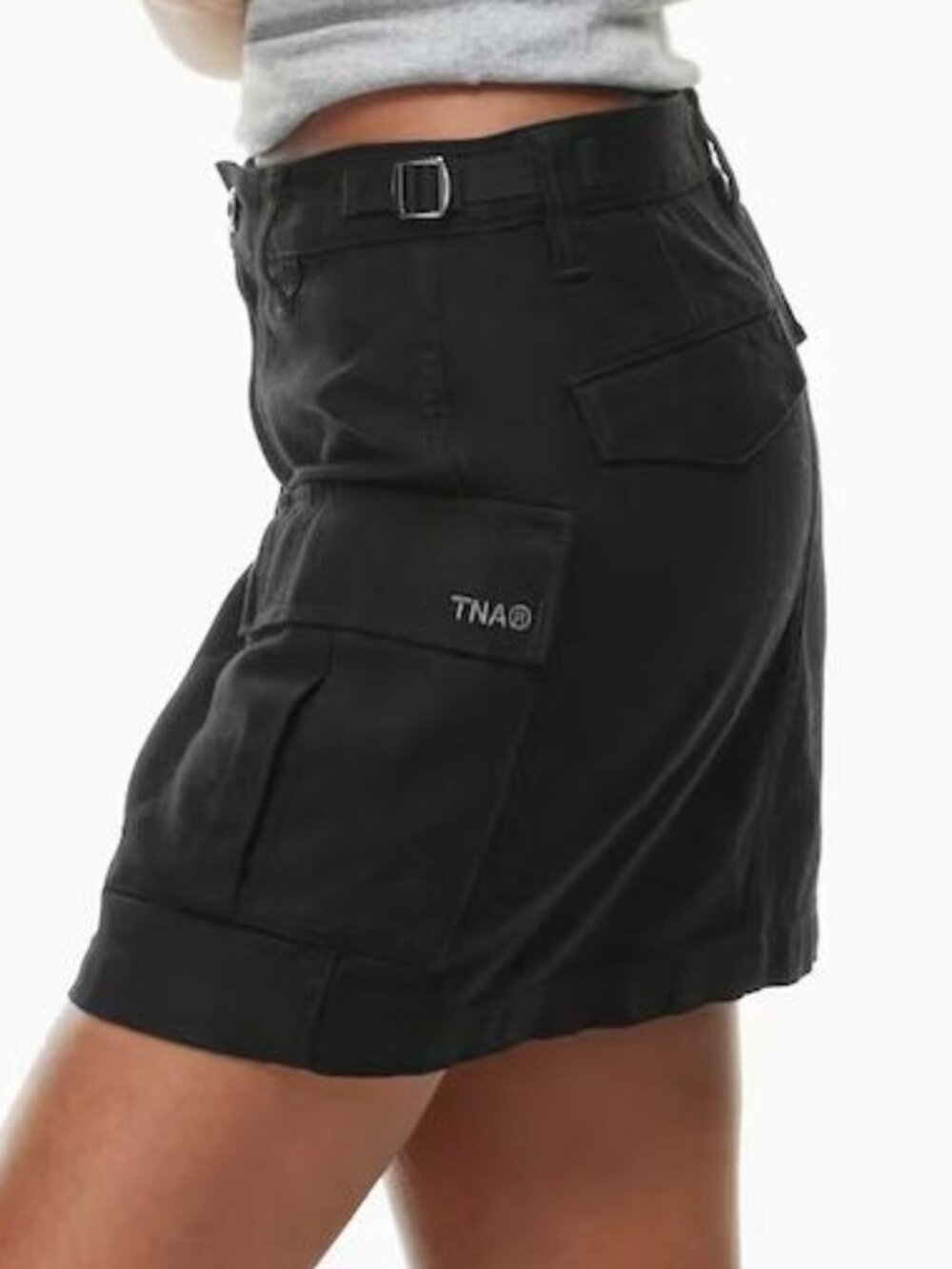 Aritzia TNA Supply Utility Cargo Black Short Skirt Size 4 XS